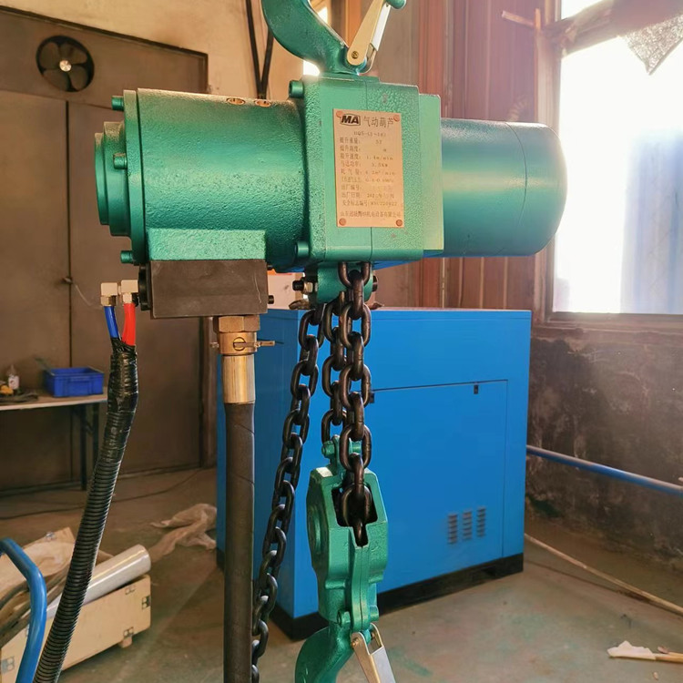 運(yùn)行式HQ5-8環(huán)鏈氣動葫蘆