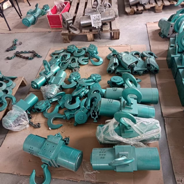 6噸礦山防爆專用氣動(dòng)葫蘆 維護(hù)簡(jiǎn)單風(fēng)動(dòng)葫蘆 HQ6-(3-16)升降平穩(wěn)